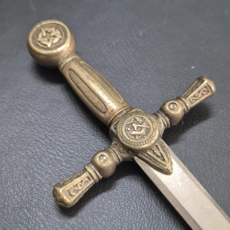 Miniatura espada templária — Frente